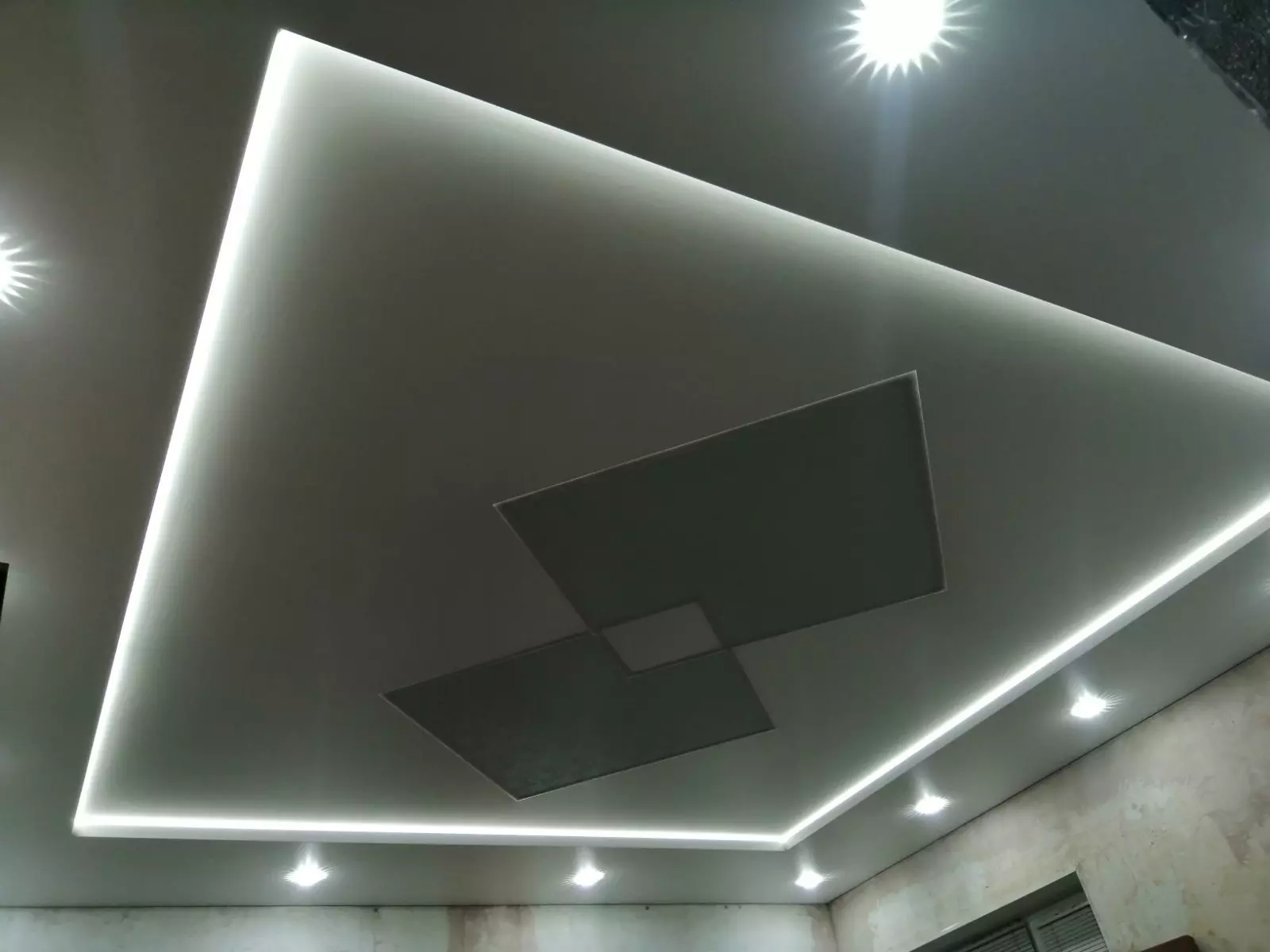 Нижневартовск, Нефтяников, 80, фото 1